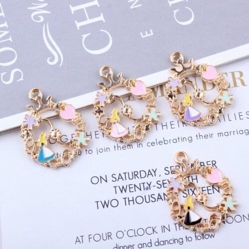 10pcs Alice Girl Flower Wreath Enamel Charms Bracelet DIY Pendant Hollow-out Metal Charms Earring Jewelry Accessories YZ131