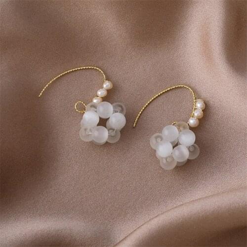 2021 New Korean Opal Stone Ball Freshwater Pearl Dangle Earrings For Women Fashion Jewelry Grape Shape Oorbellen Brincos