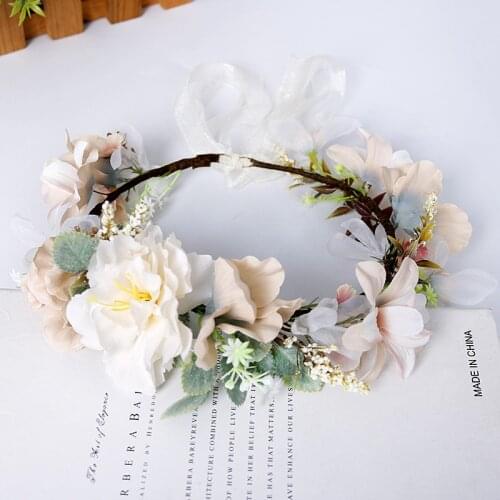 New Korean Wedding Bride Flower Crown for Bridesmaid Headdress Wreath Romantic Rose Floral Garland Head Wreath Hairbands Beach
