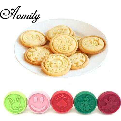 Aomily Silicone + Wood Christmas Series Pattern Plunger Mold Cake Decorating Biscuit Cookie Cutter Cupcake Fondant Pastry Cutter