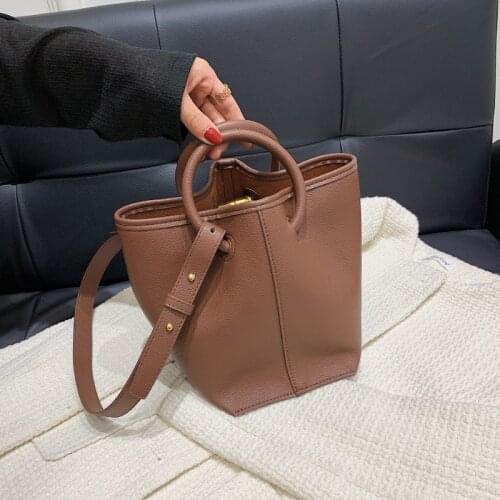 Cross-border Fashion Portable Bucket Bag2021new Style Western Style Ladies High-quality Luxury Casual One-shoulder Messenger Bag