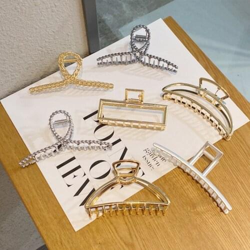 Metal Catch Clip Large Shower Hair Catch The Back of The Head Pearl Hairpin Shark Clip Wild Plate Hairpin Hair Accessories