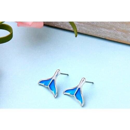 Punk Style Stud Earring Simple Design Vintage Blue Enamel Earring For Women Wholesale Unique Graduate Gift Earring Jewelry