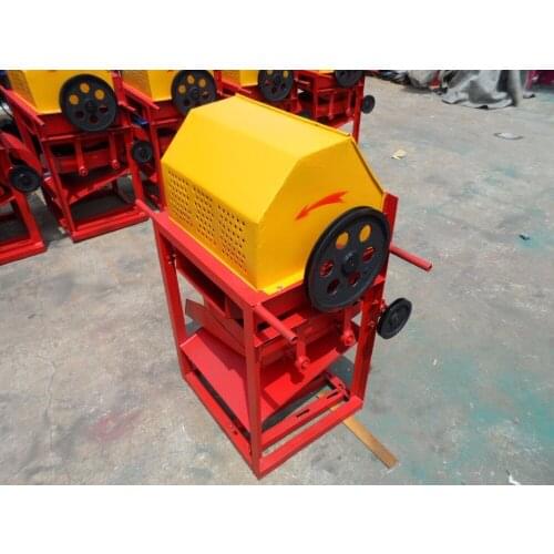 Peanut leaves Off Machine peanut shelling pulps sheller machine from Peanut pulper