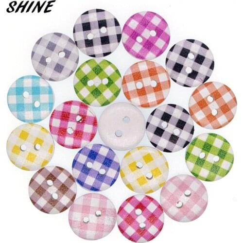 50PCs Wood Buttons For Needlework Handicraft 2 Holes Checker Pattern Buttons For Clothing Patchwork DIY Craft 2018 NEW