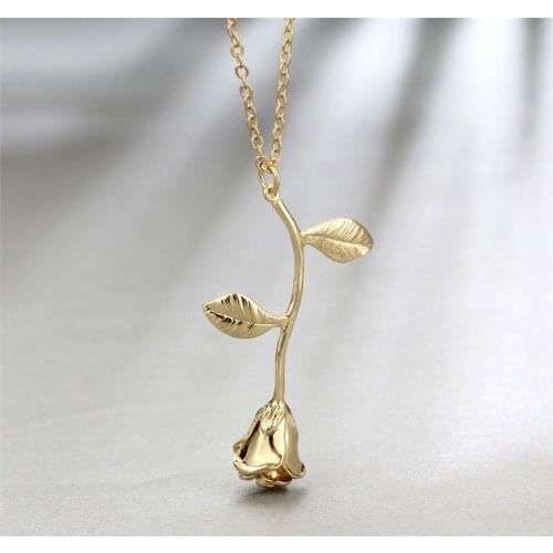 Luxury Clavicle Chain Necklace for Women High-Quality Rose Pendant Necklace Fashion Ladies Party Jewelry