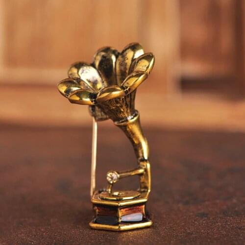 FUNMOR Vintage Phonograph Shape Brooches For Women Men Souvenir Gift Hijab Pins Collar Clips Classical Party Stereoscopic Brooch