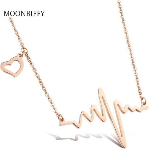 South Korea Love Heart Shaped Titanium Necklace Imitation Ecg Heart Pendant Chain Winnings Jewelry Wholesale Female Clavicle