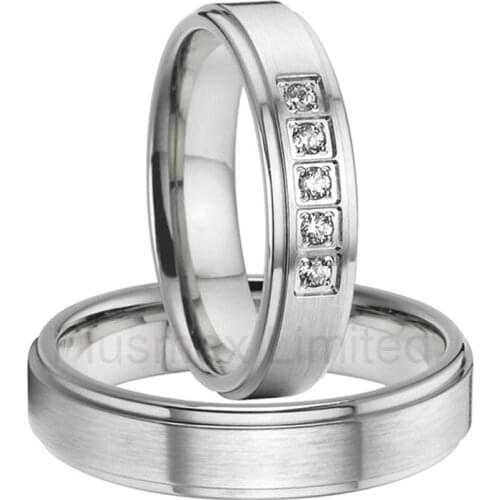 One pair Custom jewelry free shipping titanium steel wedding band couple rings sets