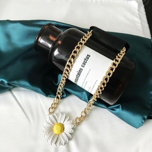 2021 Beautiful Sunflower Zou Ju Idyllic Flower Temperament Baroque Versatile Net Red Goddess Fashion Necklace Accessories