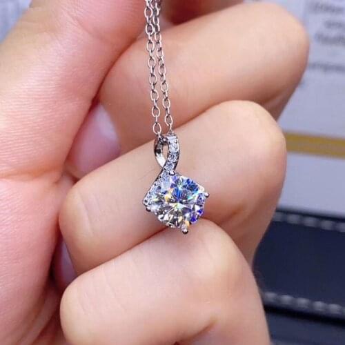 925 Fashion Pendant Plated PT950 Simulation Moissan Diamond Full Diamond Temperament Necklace Clavicle Chain For Women Jewelry