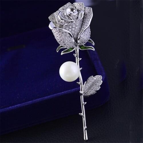 Graceful Rose with Pearl Women Brooches Pins Fashion White Zircon Brooch Crystal Flower Pin Engagement Wedding Accessory Jewelry