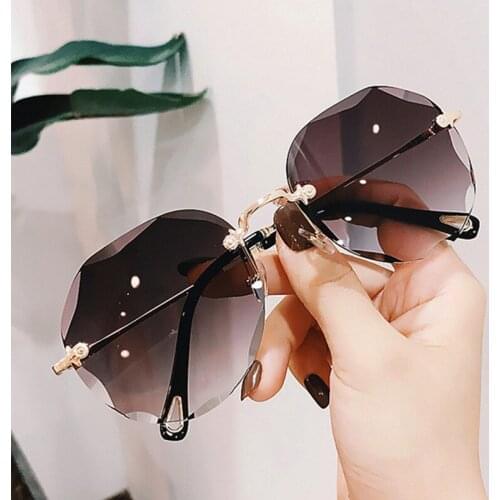 Rimless Sunglasses Women Luxury Trimming Gradient Shades Sun Glasses Ladies Vintage Framless Eyewear trending UV400 wholesale