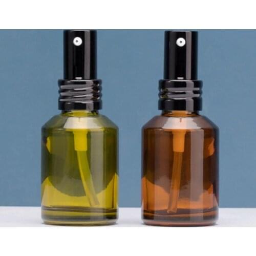 2021 New 100pcs 30ml cosmetic glass pressed bottle tea / Green shoulder cream sub Emulsion bottle
