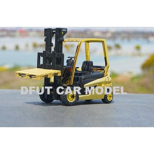 Scale 1:25 Diecast Car Model Of linde Forklift Type For Kids Children Gift And For Collection Free Shipping