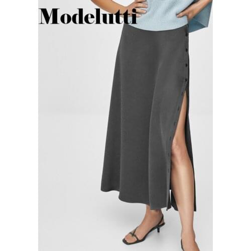 Modelutti Womens Clothing