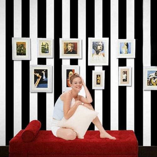 Modern Simple 3D Black And White Vertical Striped Non Woven Wallpaper Living Room TV Sofa Bedroom Home Decor 3D Wall Paper Roll