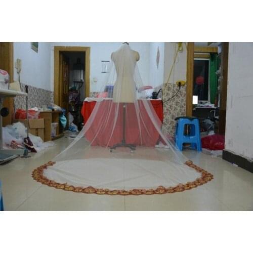New Lace at Bottom 3 Meters Long Wedding Veil Voile Mariage Bridal Veils with Comb Wedding accessory