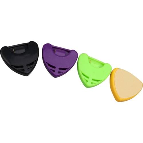 4 Pieces Guitar Fingertip Fingertips Fingerpicks Plectrum with Heart Shape