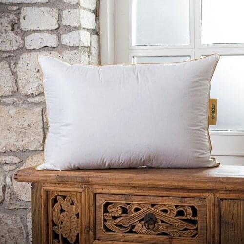 OTHELLO PIUMA NOMITE ANTI-ALLERGIC PILLOW PROTECTOR MADE FROM NOMITE ® CERTIFIED COTTON FABRIC