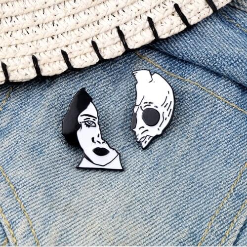 Half Skeleton Women Face Enamel Pins Punk Skull Badges Custom Brooches For Women Men Gothic Dark Halloween Party Jewelry Gifts