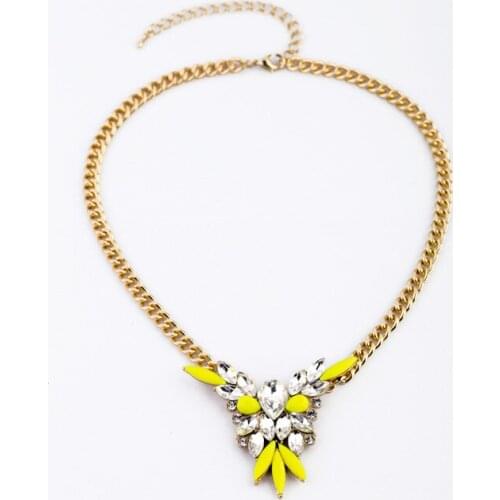 Bulk Price Red Green Yellow Acrylic Pendant Necklace Gold Color Chain Necklace Womens Clothing Accessories