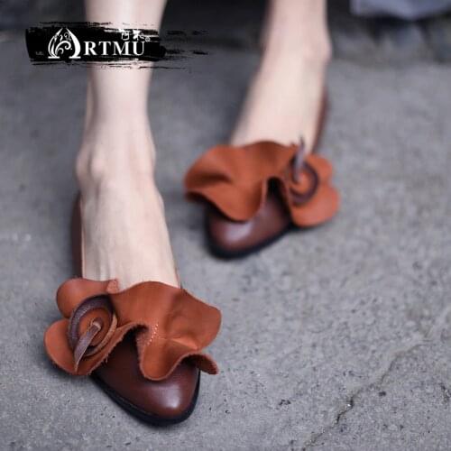 Artmu Original Retro Flowers Shallow-mouthed Women Shoes Pointed Toe Flat Shoes Genuine Leather Handmade Soft Shoes 90318