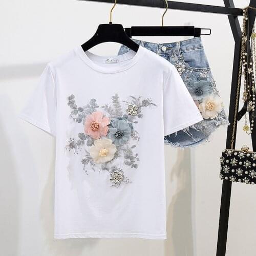 Summer Women 2 Piece Sets Embroidery 3D Flower T-shirt + Denim Shorts Sets Vintage Beading Shorts Set Large size fashion2021