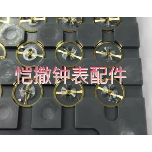 Watch accessories Japanese original brand new 8200 balance wheel full pendulum brand new 8215 movement balance wheel oily wire