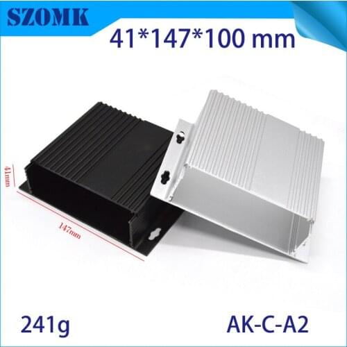 Black silvery Color Cast Aluminum Enclosures Top Side With Cooling Strip 41(H)x147(W)x100(L) MM Powder Amplifier Chassis