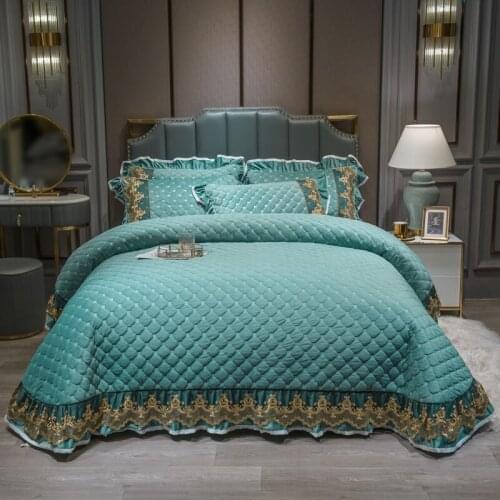 Thicker Warm Crystal velvet Quilted quilt Bedspread Fitted Sheet Pillowcases Cotton 2/3pcs Pure color Lace Bedding