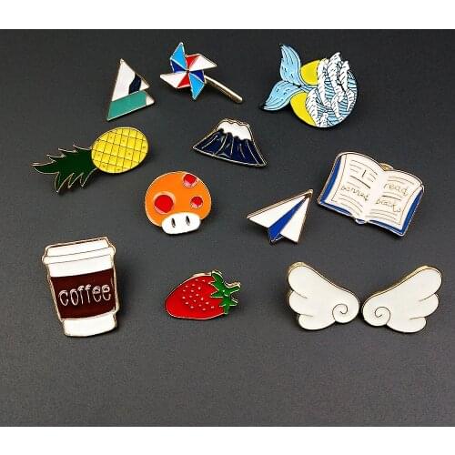 Fashion Metal Enamel Cartoon Pins Fruits Brooches Badges Bags Metal Cute Pin Gifts For Friends Jewelry DIY Clothes Backpack