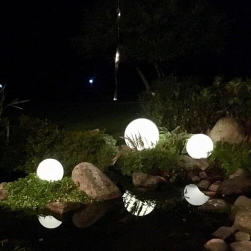 Outdoor Garden Light Ball Street Lights Waterproof Swimming Pool Lamp Holiday Cottage Garden Vegetable Garden Decoration