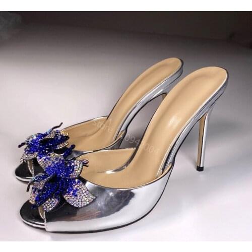 Women Sweet Crystal Flower Slippers Woman Patent Leather Silver Open Toe Outdoor Female Shoes Summer Shoes Thin Heel Sandals