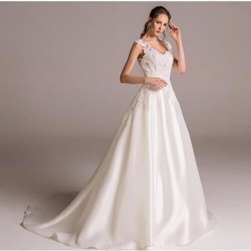 Wedding Dress V-Neck A-Line Princess Lace Appliques For Women Sweep Train Robe De Mariee Sleeveless 2021 Stunning Low Back