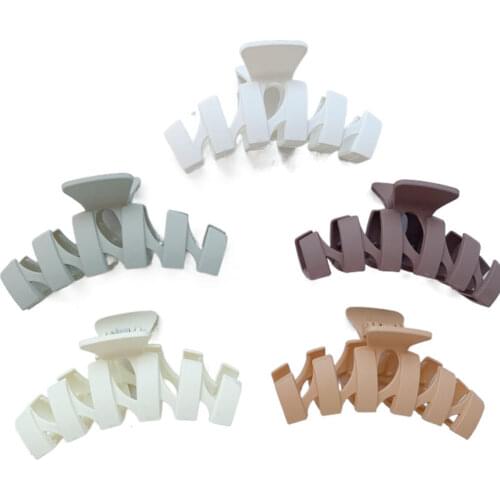 NEW Elegant Large Matte Multicolor Hairpin Bath Hair Catch Shark Clip For Women Hair Accessories Hair Style Making