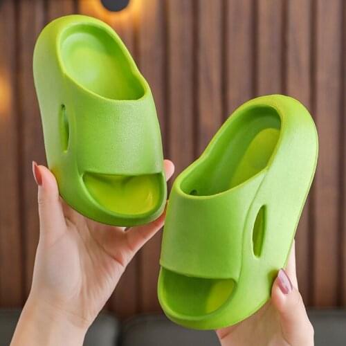 2-8 Years Old Summer Children Indoor Non-Slip Soft Soles Comfortable Massage Girls And Boys Bathroom Bath Slippers
