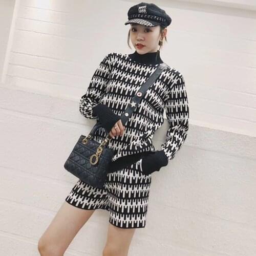 Vintage Turtleneck Sweater Pullovers Long Sleeve Knitted Jumper Women + Elastic Waist Shorts Set Casual Two Piece Tracksuit X332