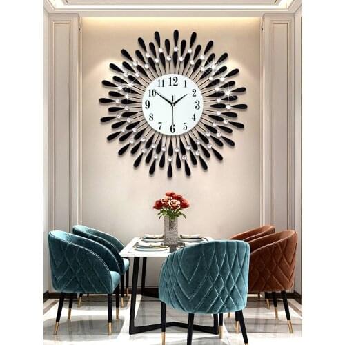 Large Luxury Silent Wall Clock Modern Design Creative Metal Wall Clock Silent Living Room Nordic Relogio Parede Home Decoration