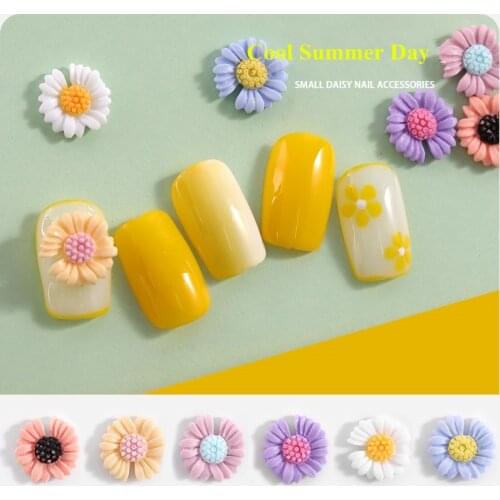 50 pcs/pack Emulate Daisy Flower 3D Nail Art Decorations Cool Summer Day Style Toe DIY Fashion Manicure Design Accessories