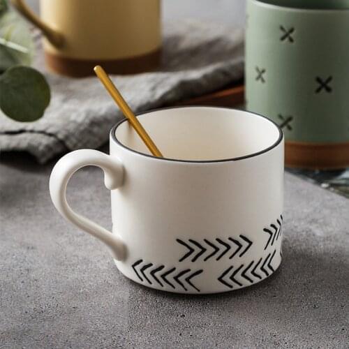 Ins Nordic Simple Milk Mug Creative Japanese Breakfast Coffee Cup Couple Ceramic Cup Mug Drinkware White