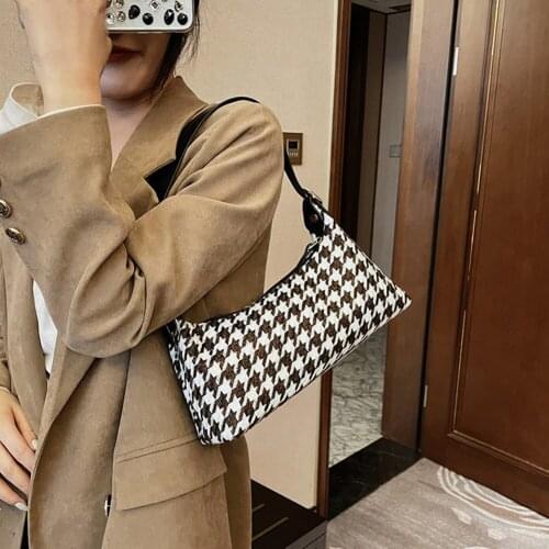 Retro Plaid Pattern Small Shoulder Bags For Women 2021 Woolen Cloth Underarm Bags Elegant Female Baguette Bag Bolsa Feminina