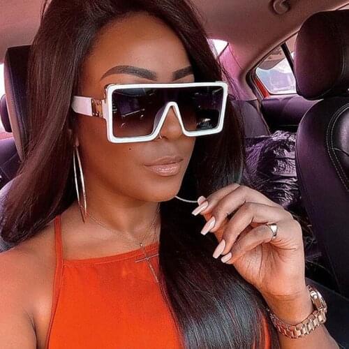 Oversized one piece square sunglasses for women 2020 new luxury brand men sun glasses vintage rivet big eyewear hip hop shades