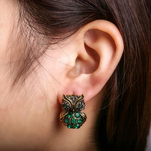 Vintage Women Green Crystal Rhinestone Owl Animal Ear Stud Earring Punk Trendy Animal Piercing Earring Shellhard Female Jewelry