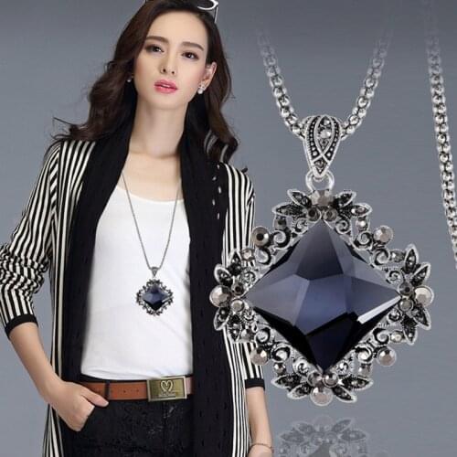 Fashion versatile retro Necklace womens sweater long chain clothes pendant clothes accessories