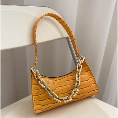This YearS Popular Chain Female Shoulder Bag New Fashion Shoulder Bag Casual Portable Small Square Bag Summer Lady Chain Bags
