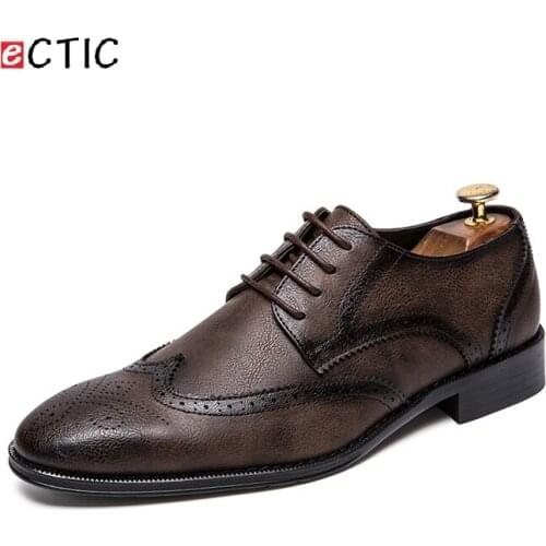 ECTIC Plus Size 38~47 British Derby Shoes Brogue Men Wingtip Shoe Leather Man Formal Rubber Outsole Cowboy Vintage Retro Swag