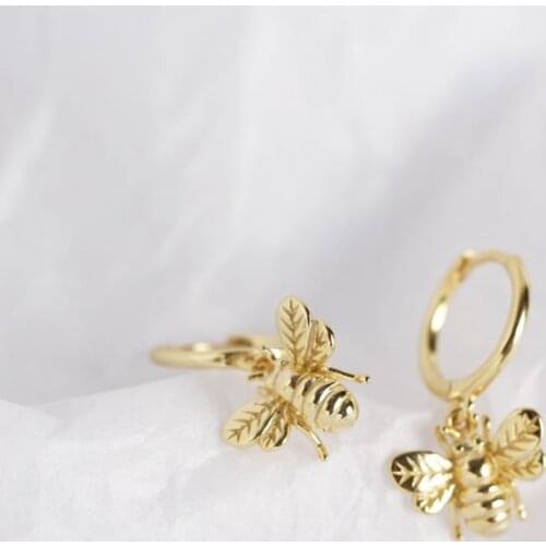 Aide 2PCs 925 Sterling Silver Earrings Cute Bee Hummingbird Huggie Hoop Earring for Women lovers' Girl Party Gift Fine Jewelry