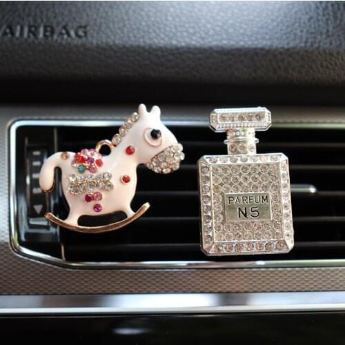 Car Aroma Diffuser Bling Diamond Perfume Bottle Decor for Car Air Vent Clip Air Freshener In Auto Interior Decoration Car Parfum