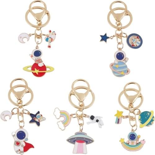 New Cartoon Astronaut Alloy Keychain Cute UFO Star Alloy Keyring Bag Car Pendant Charm Metal Key Chains for Women Girls Boys